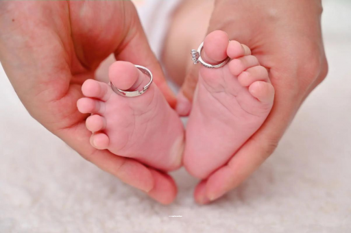 高唐怀孕多久才会孕吐